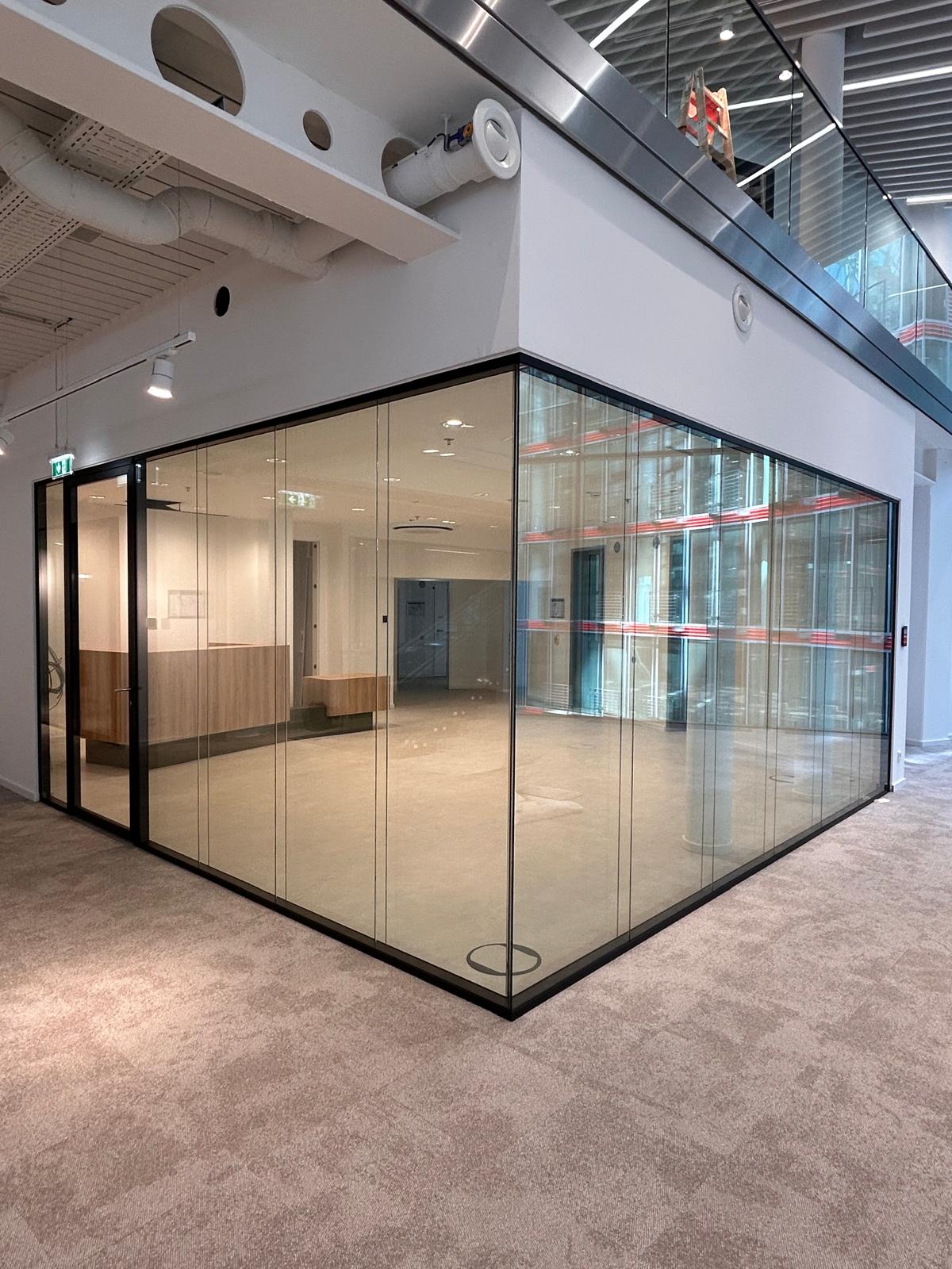 XFRAME Glasprofile — Glasarchitektur am Potsdamer Platz
